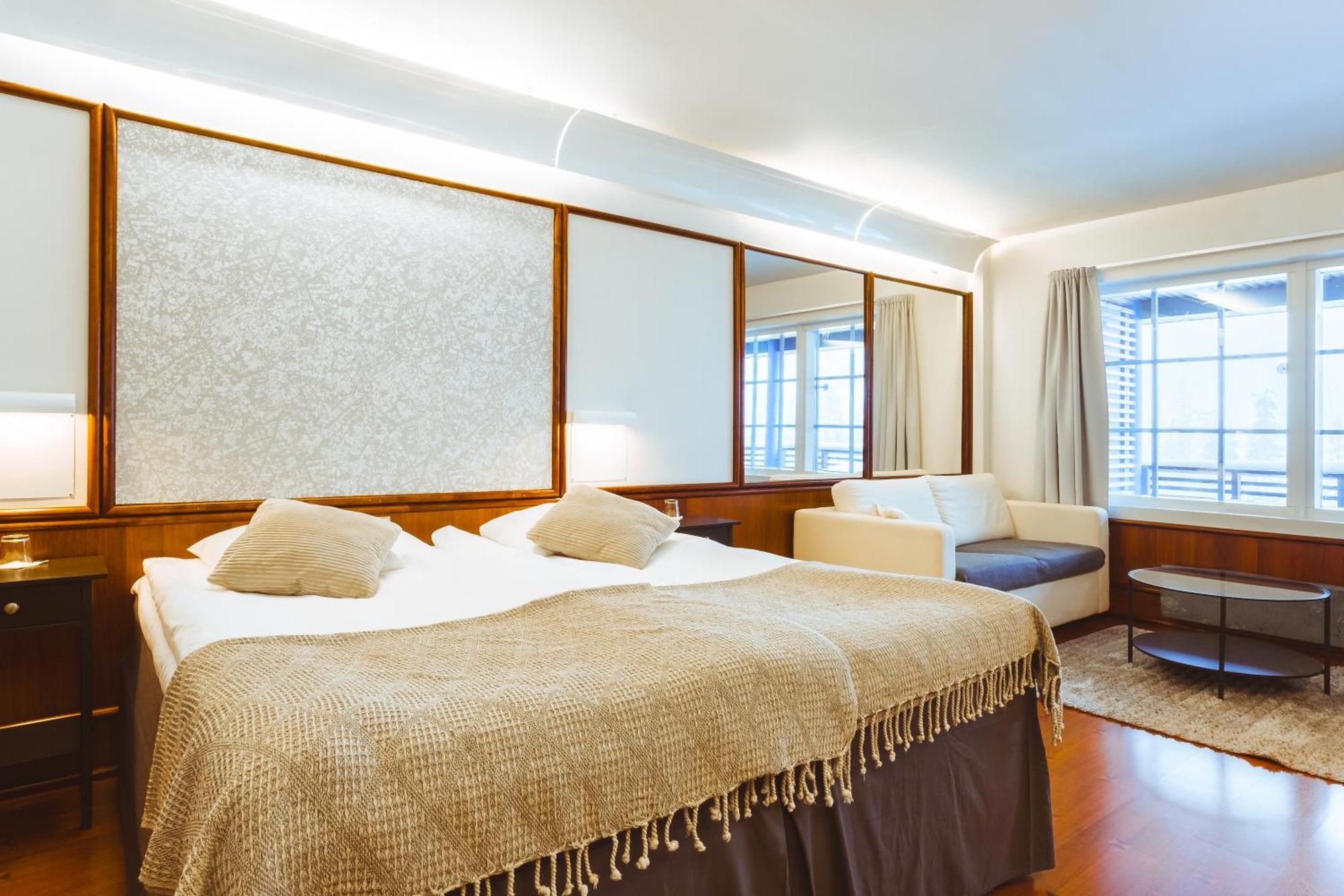 Hotel Royal רוקה מראה חיצוני תמונה
