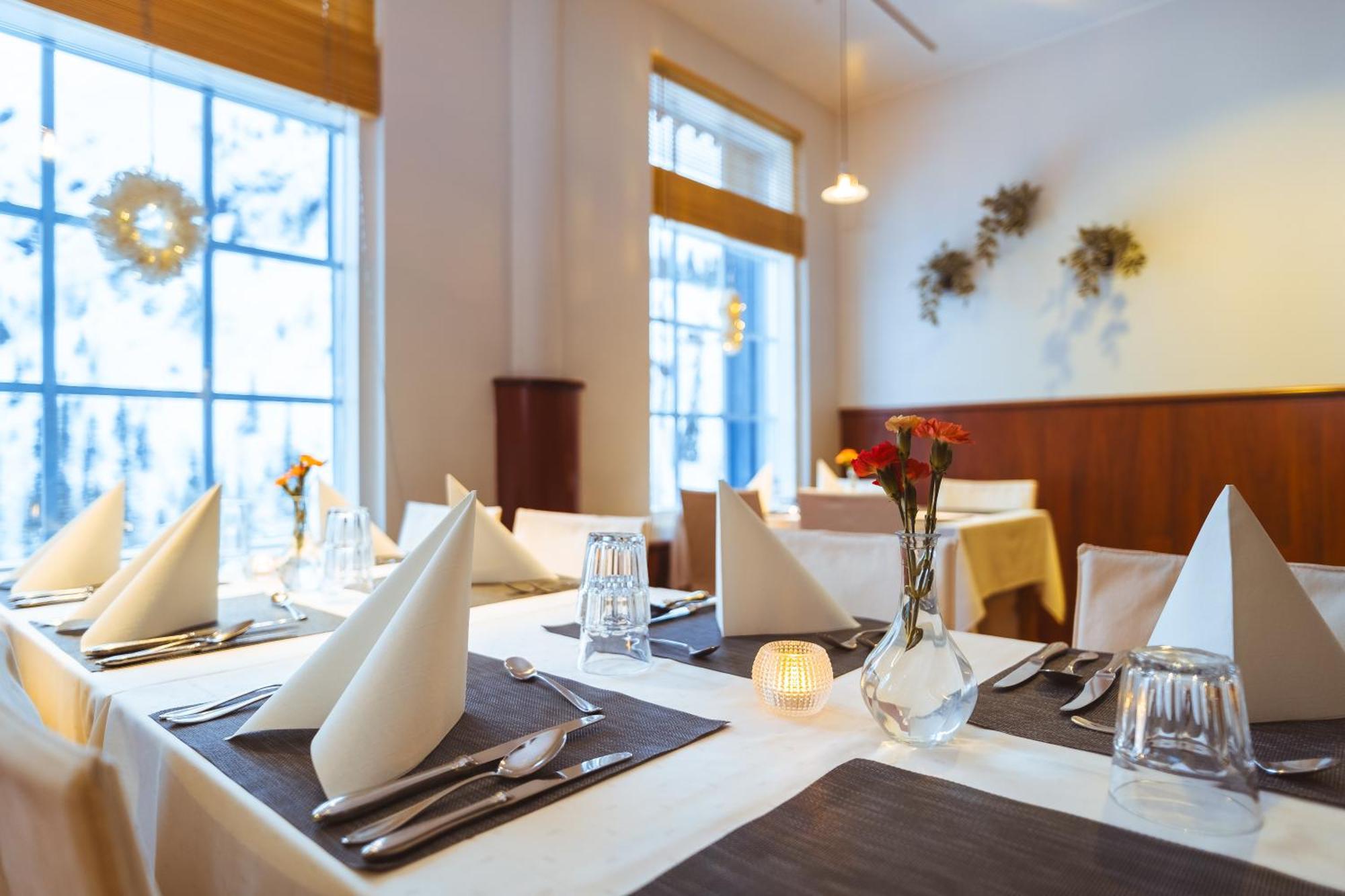 Hotel Royal רוקה מראה חיצוני תמונה